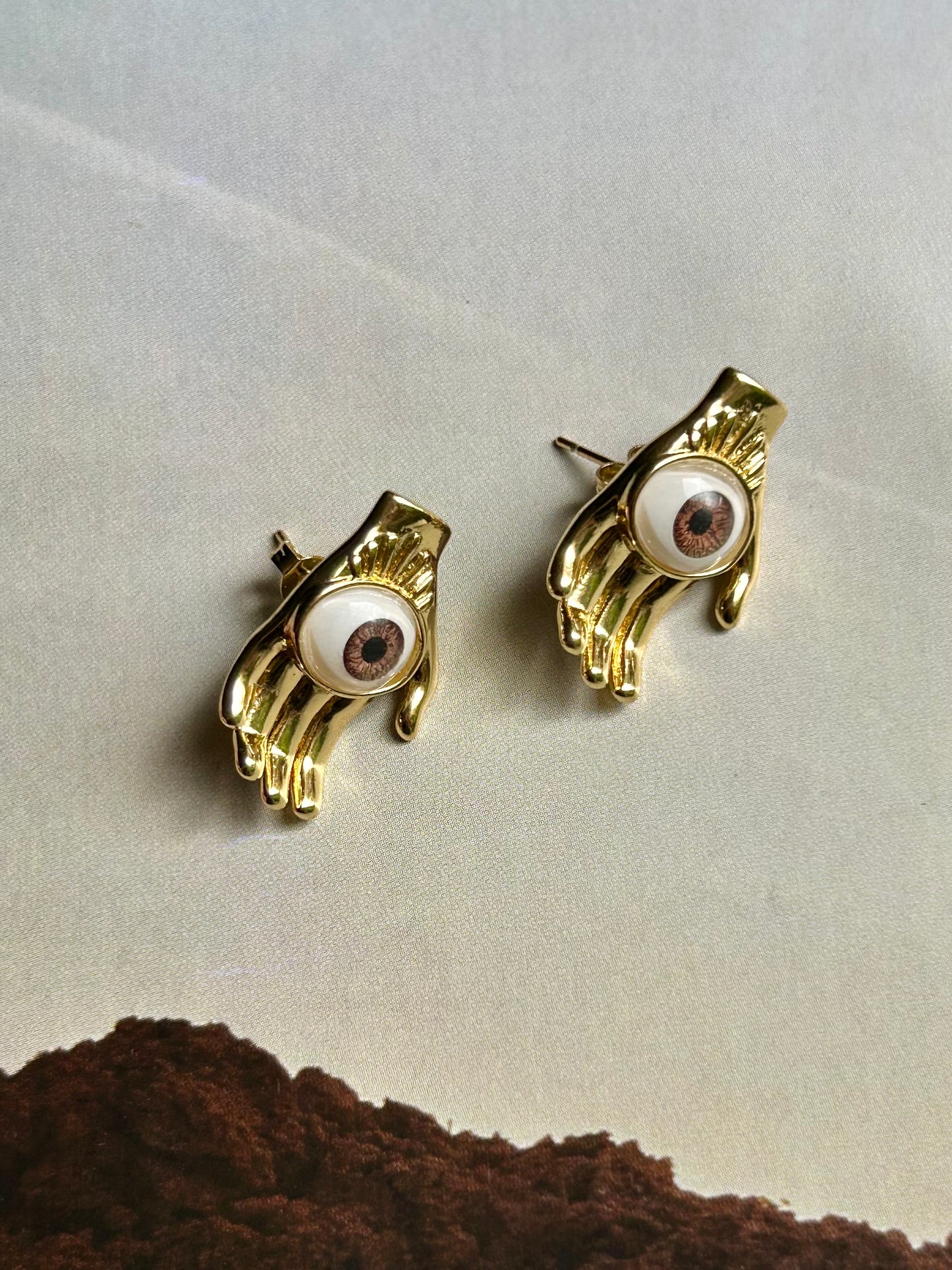 Olho earrings